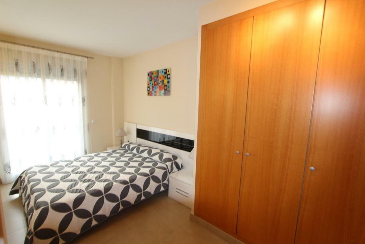 Apartamento Moderno Muy Centrico Y Cerca De La Playa Apartment กัลเป ภายนอก รูปภาพ