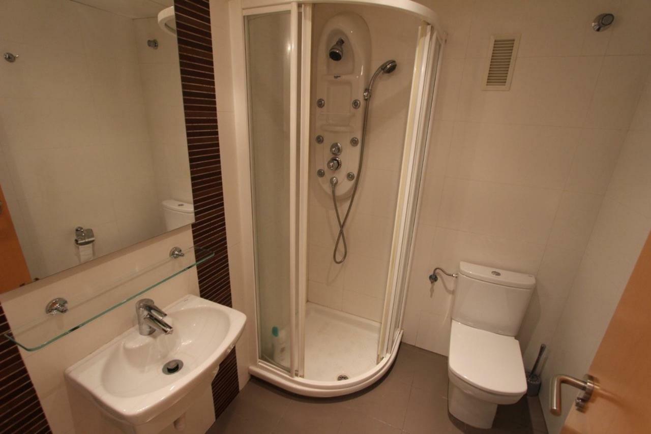 Apartamento Moderno Muy Centrico Y Cerca De La Playa Apartment กัลเป ภายนอก รูปภาพ